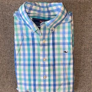 Vineyard Vines shirts size L boys
